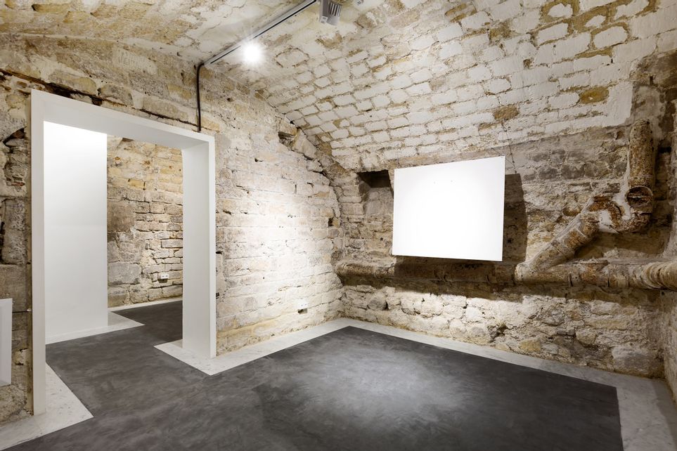 Photo de la boutique Showroom 140 Marais avec vitrine 4