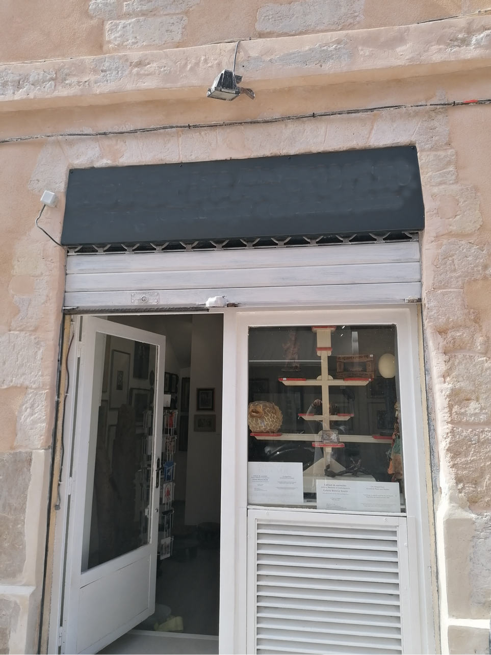 Photo de la boutique Galerie Cours Honoré 2